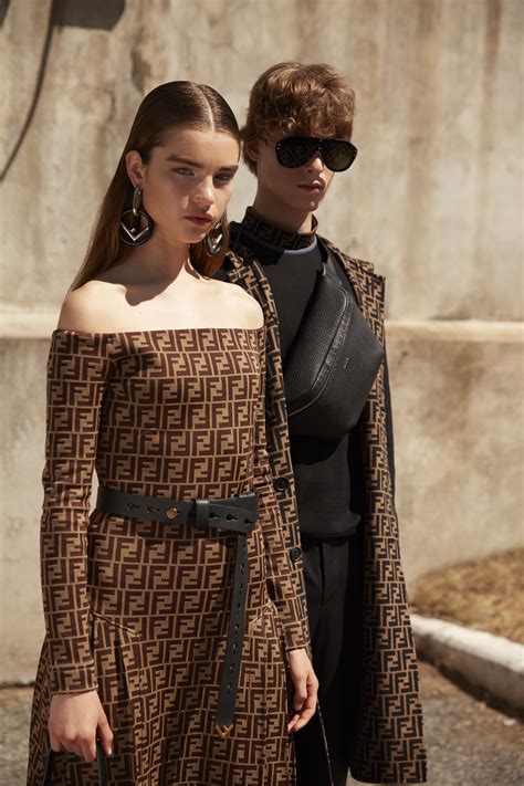 fendi çüzdan|fendi clothing for women.